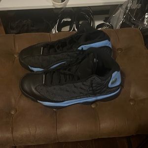 Jordan 13 university blue